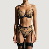 Toucheart Erotic LingerieButterfly Embroidered Mesh See-through Contrastingerotic Lingerie Four-piece Setwith Stockings