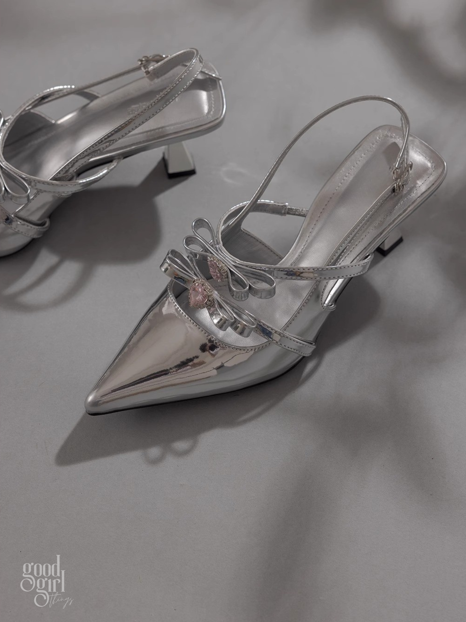 Eeva Slingback Heels with Rhinestone Bows