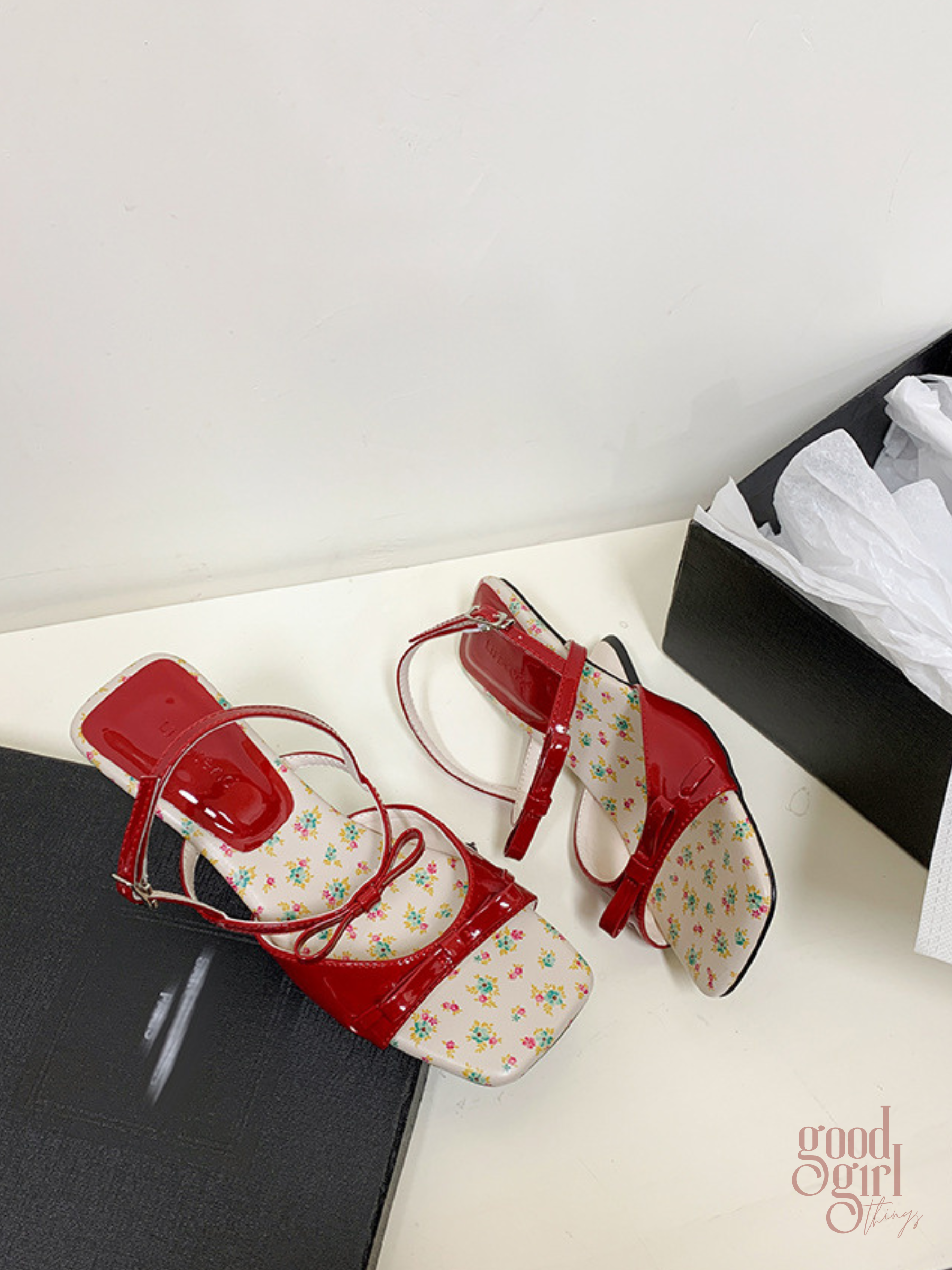 Swara Vintage Sandals