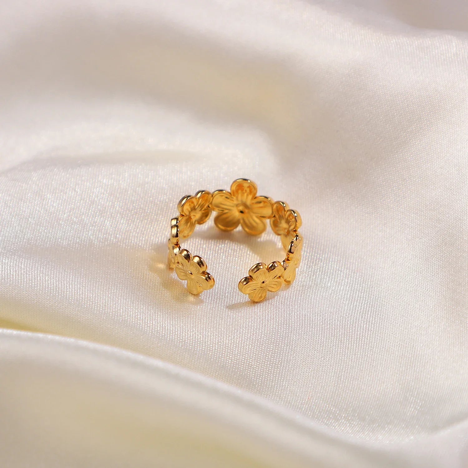 Flower Ring Ring