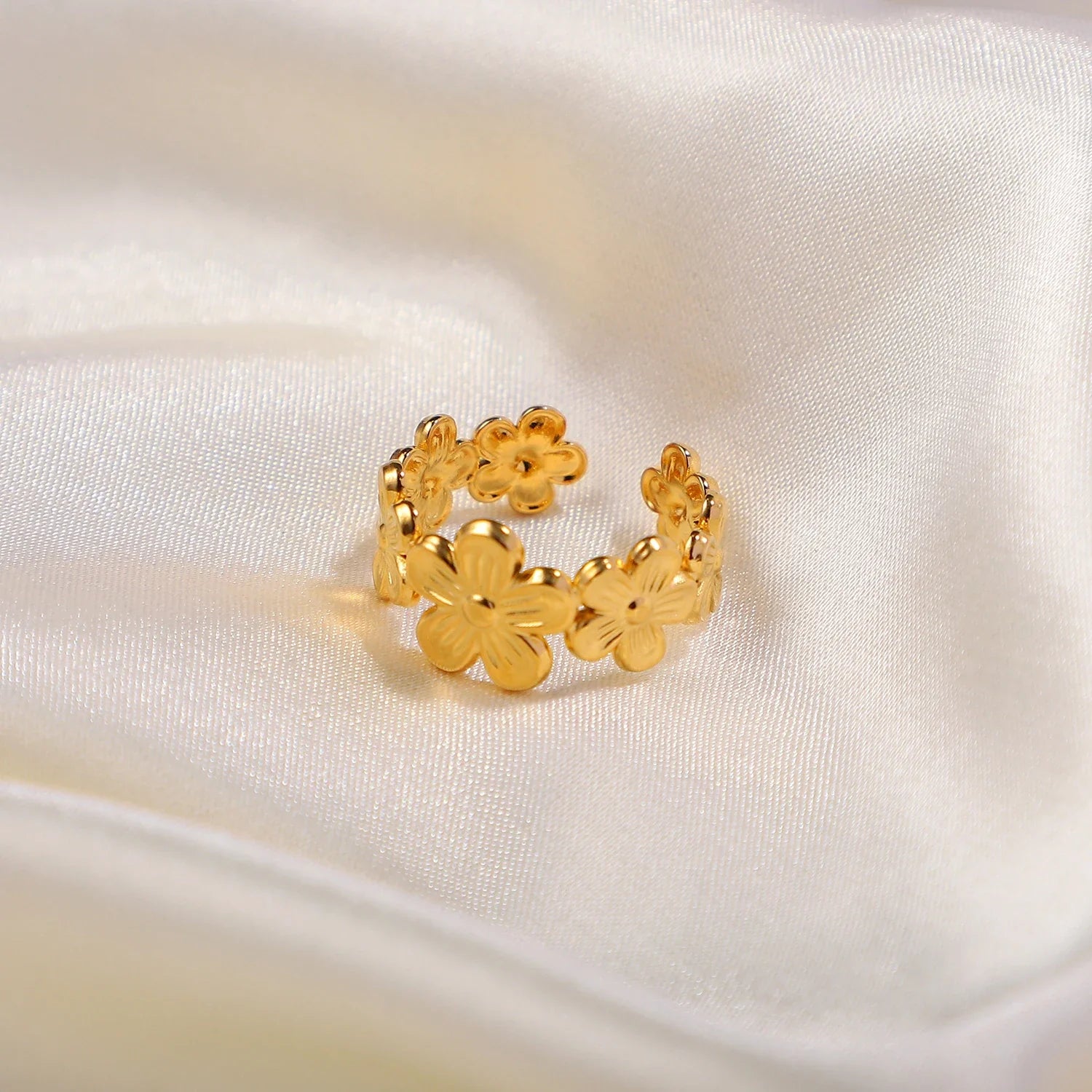 Flower Ring Ring