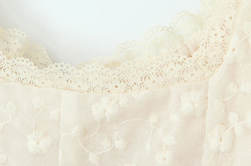 Lilly Of The Desert Top