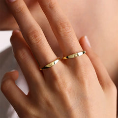 Rising Ring