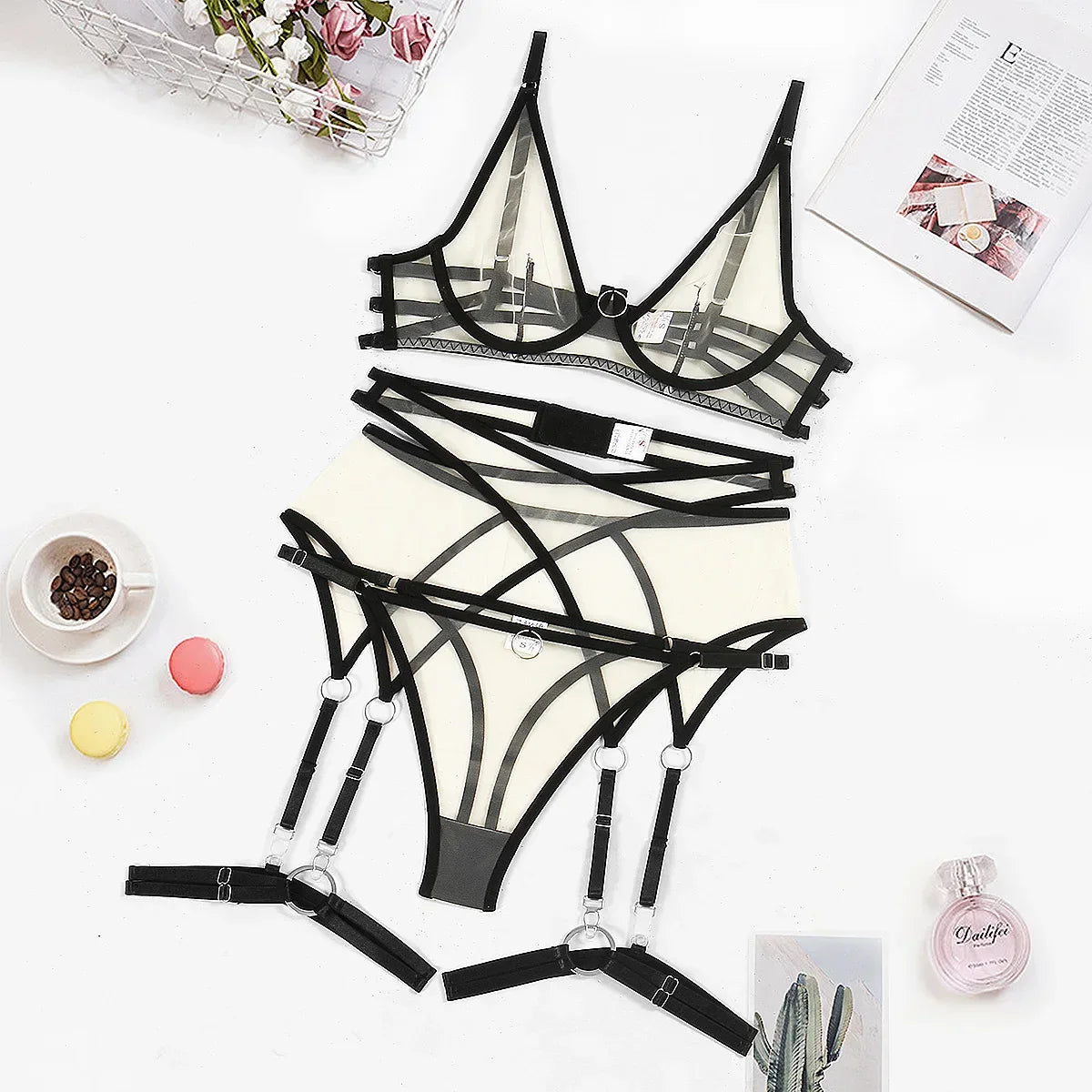 Toucheart 4 Piece Set Bra Set Nude See-Through Mesh Contrasting Color Hemmed Underwear Girdle Garter Belt Suit