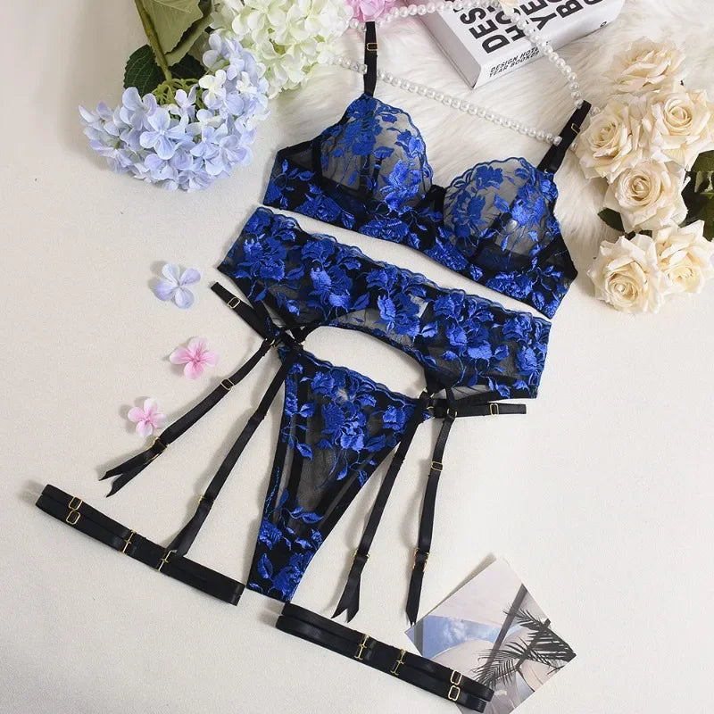 Toucheart 4 Piece Set Lingerie See-Through Contrasting Color Mesh Embroidered Bra Temptation Garters Underwear Set