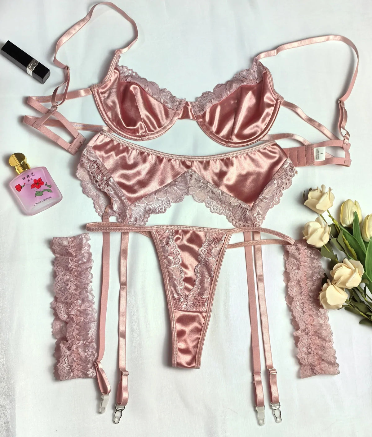 Toucheart 4PCS Underwear Thong Set Slim Backless Lace Up  Floral Mesh Underwear Set