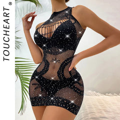 Toucheart  A Tight-fitting Large-sized Open-cut Dress with Rhinestones and Fish Nets and A Solid Color Form-fitting Skirt