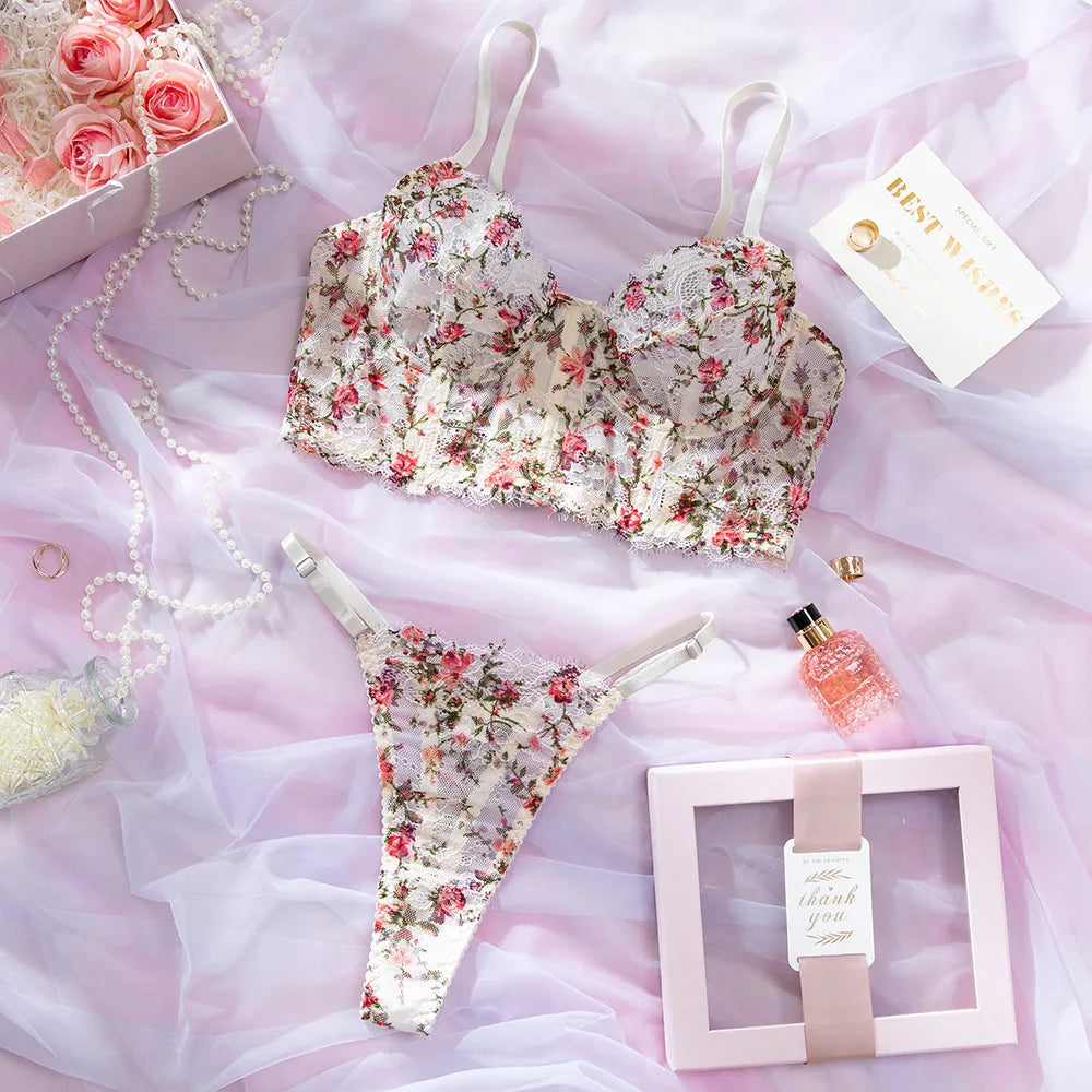 Toucheart Embroidery Lace Floral Mesh Broken Flowers Underwear Panty Slim Backless High Waisted Set