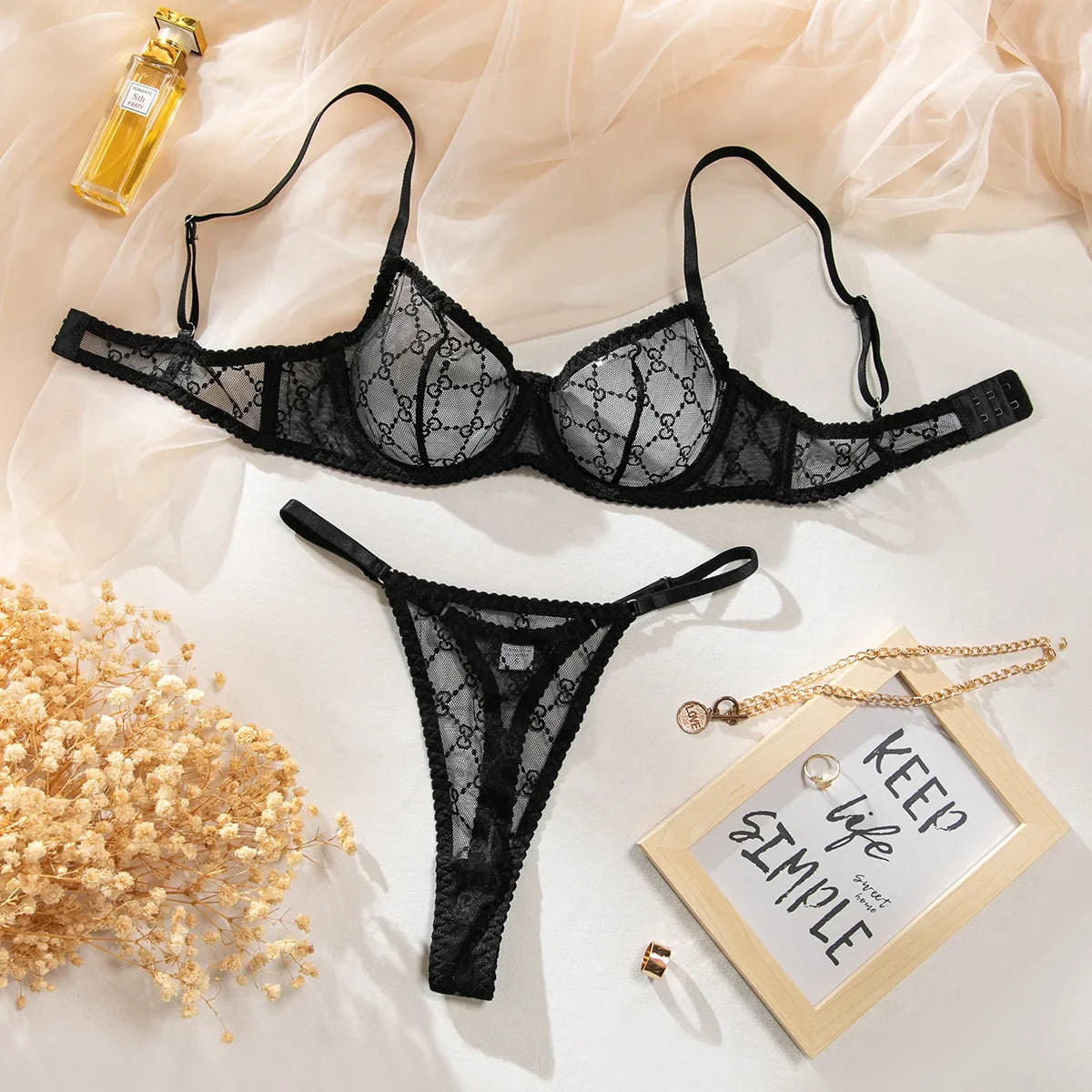 Toucheart Erotic Bra Thong Set French Simple Thin Mesh Three-point Body Shaping Delicate Lingerie