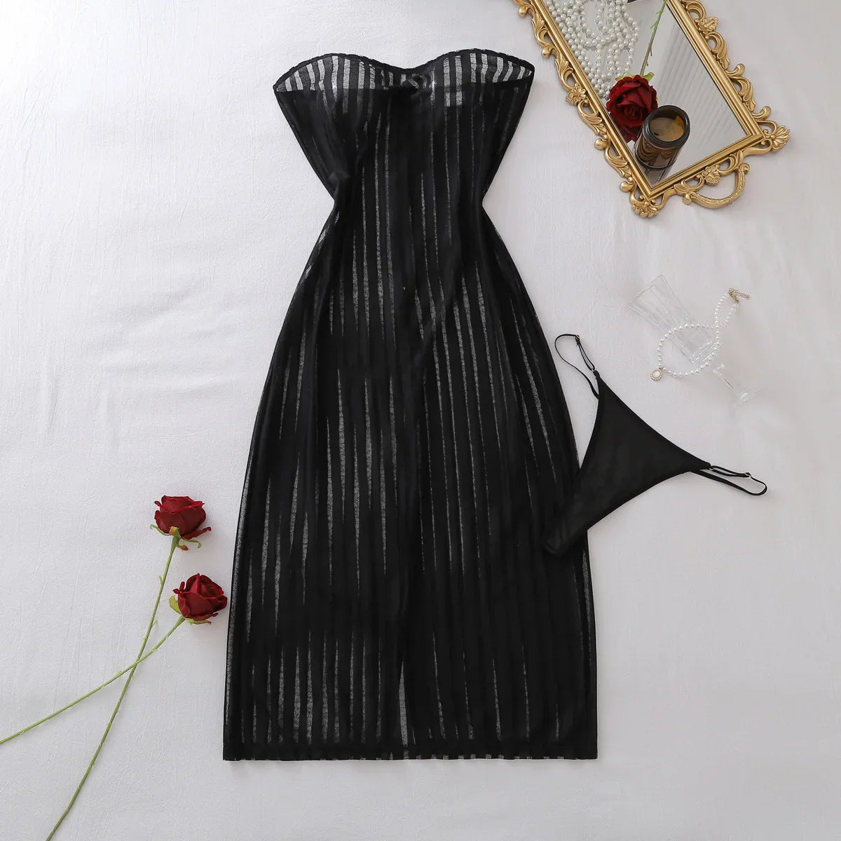 Toucheart Erotic Dressable and High-end See-through Striped Intimate Slim-fitting Tube Top Dress and Thong Suit
