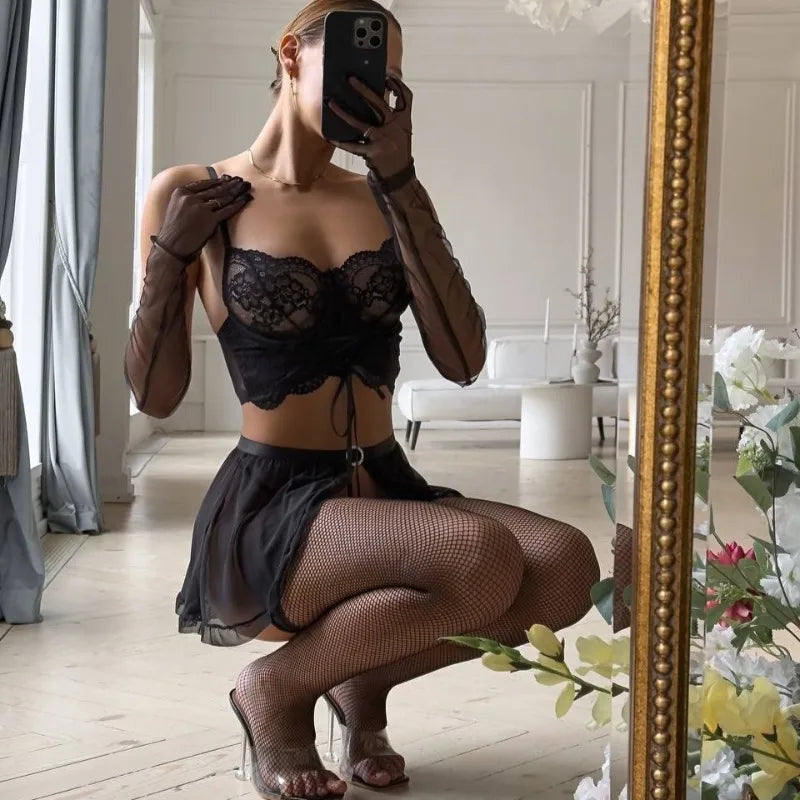 Toucheart Erotic Lingerie Black Tied with Ribbons and Cross Lace See-through Lingeriefour-piece Set