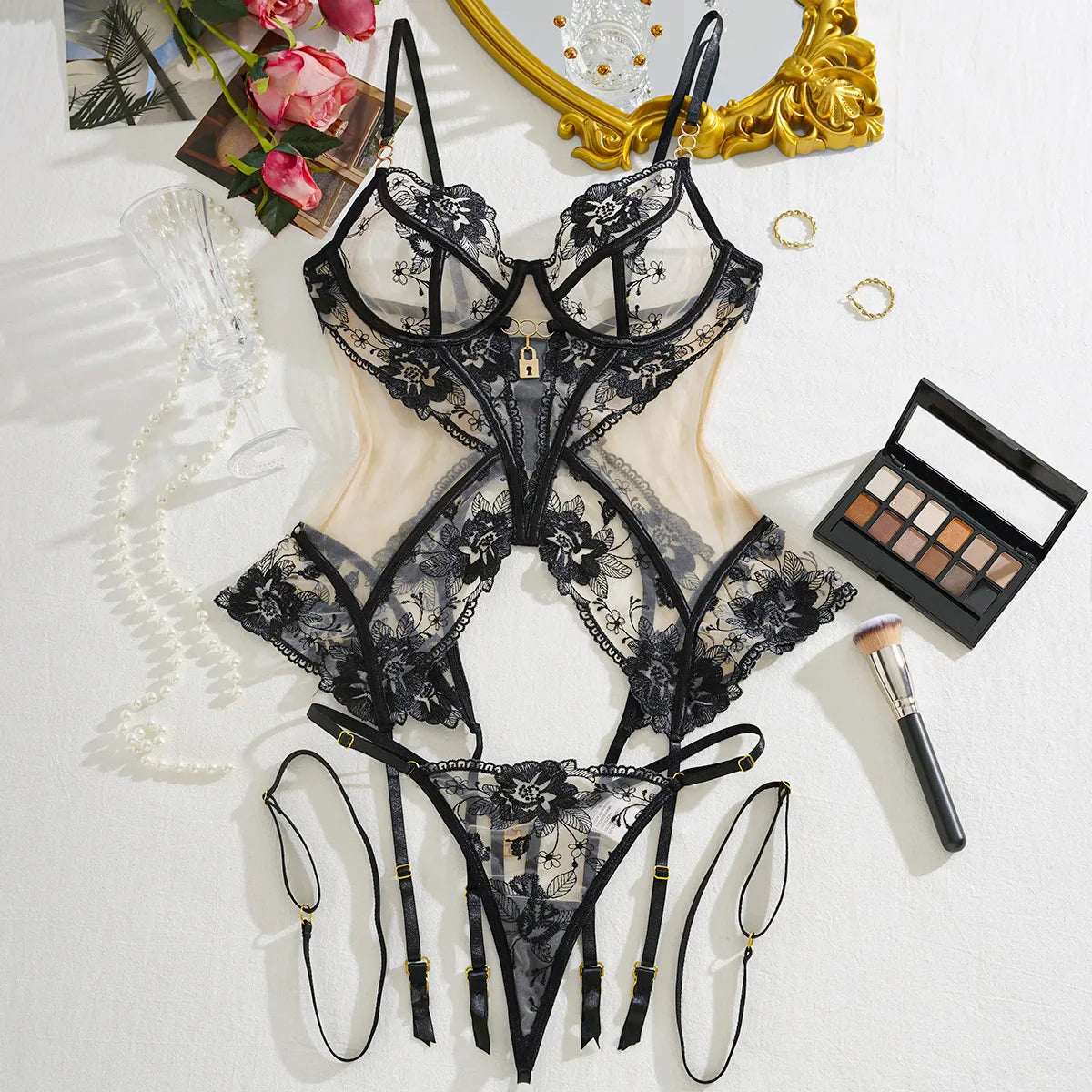 Toucheart Erotic Lingerie Bra Set Mesh See-through Lace Underwear Three-piece Set Pure Desire Flirting Underwear