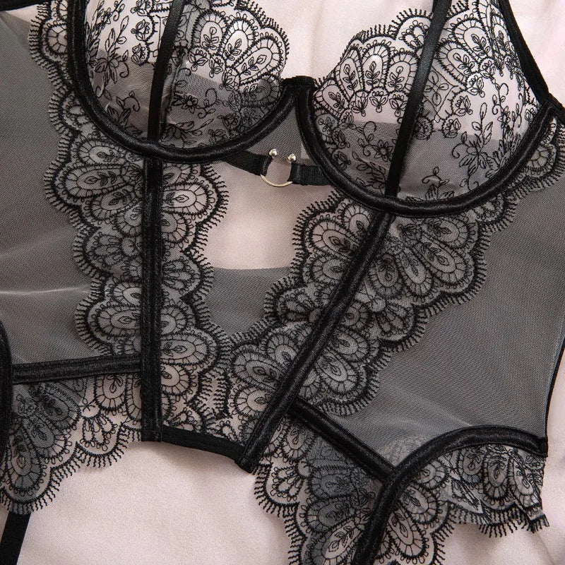 Toucheart Erotic Lingerie Eyelash Lace Embroidery See-through Mesh Long Tank Top Panties Two-piece Set with Stockings