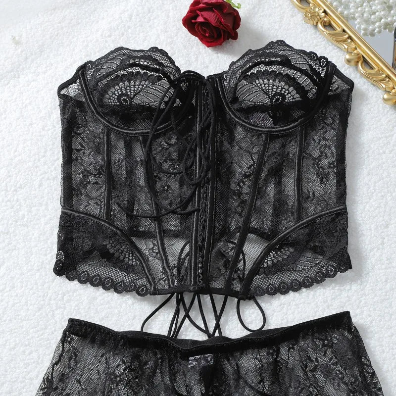 Toucheart Erotic Lingerie French Heavy Craftsmanship Lace See-through Straps Slimming and Shaping Light Luxury Three-piece Set