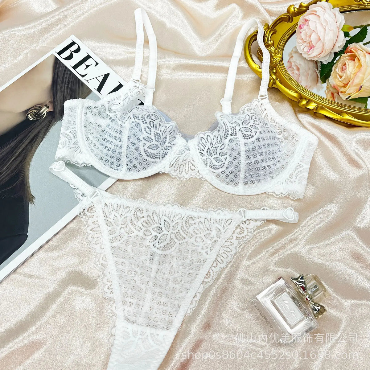 Toucheart Erotic Lingerie French Style Underwear Feminine Ultra-thinplaid Lace Bra Largebreasts Showing Small Underwear Set