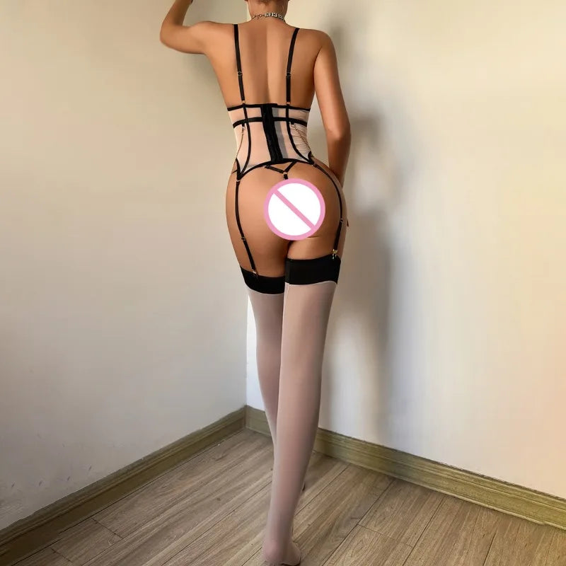 Toucheart Erotic Lingerie High-quality Metal Chain Decorated Mesh See-through Shapingslim Lingerie Split Set with Stockings
