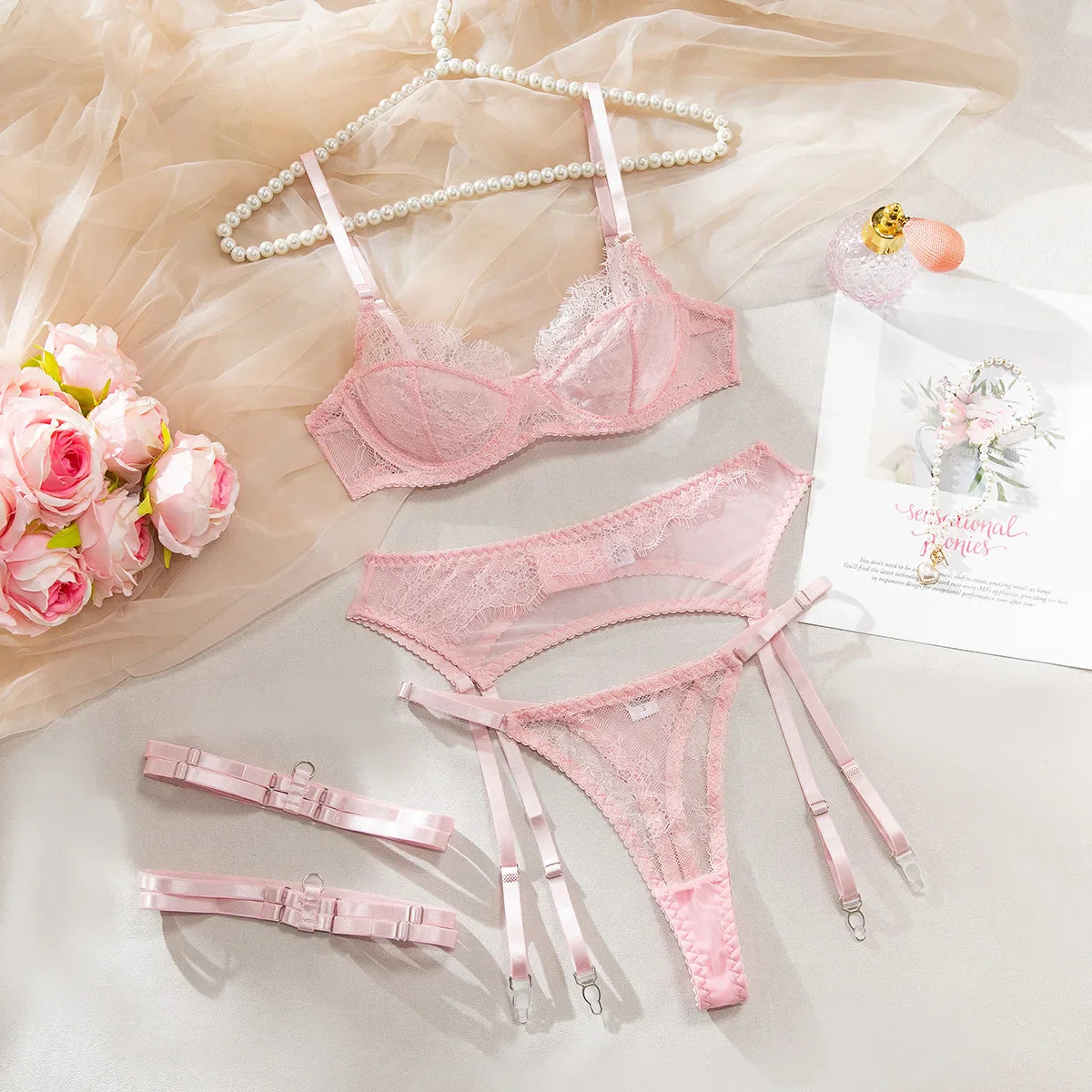 Toucheart Erotic Lingerie Lace Underwear Thin See-through Push-up Large Breasts Revealing Small Underwear Four-piece Set