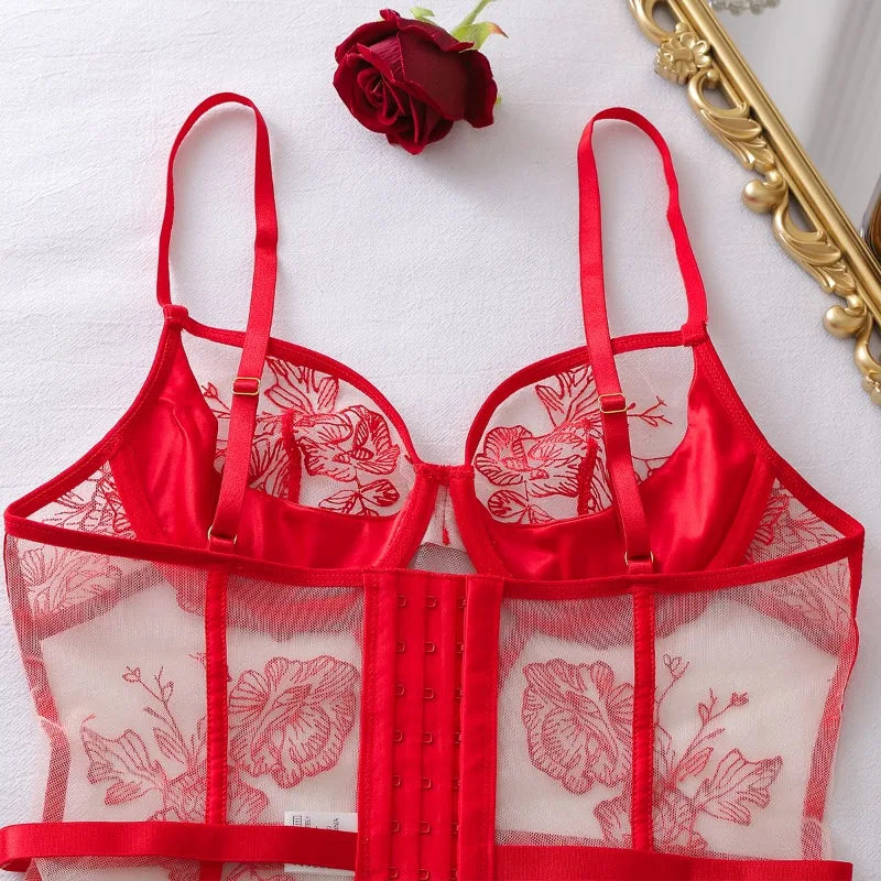 Toucheart Erotic Lingerie Light Luxury Floral Embroidery See-through Body-shaping Lightweight Underwear Three-piece