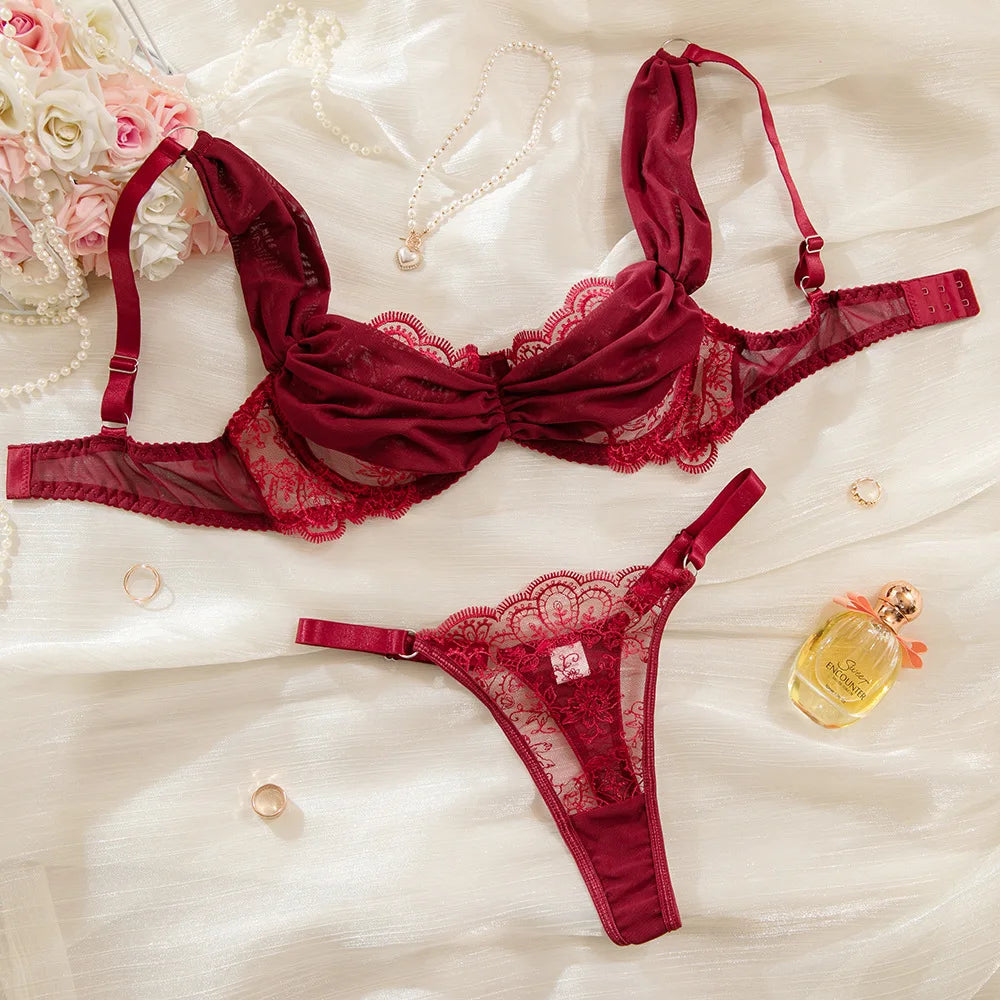 Toucheart Erotic Lingerie Burgundy Embroidered Underwear Set Deep V Push-up Bra See-through Panties Forwomen