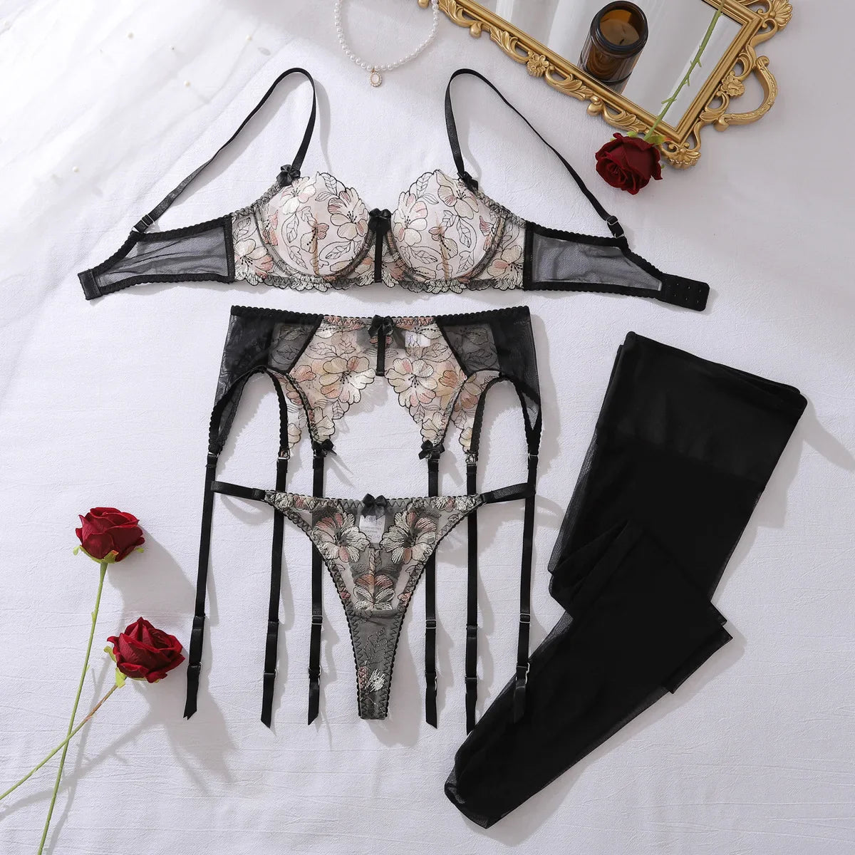 Toucheart Erotic Lingerie Pure Desire See-through Embroidered Bow Accessories Spliced mesh Shapewear Four-piece Set