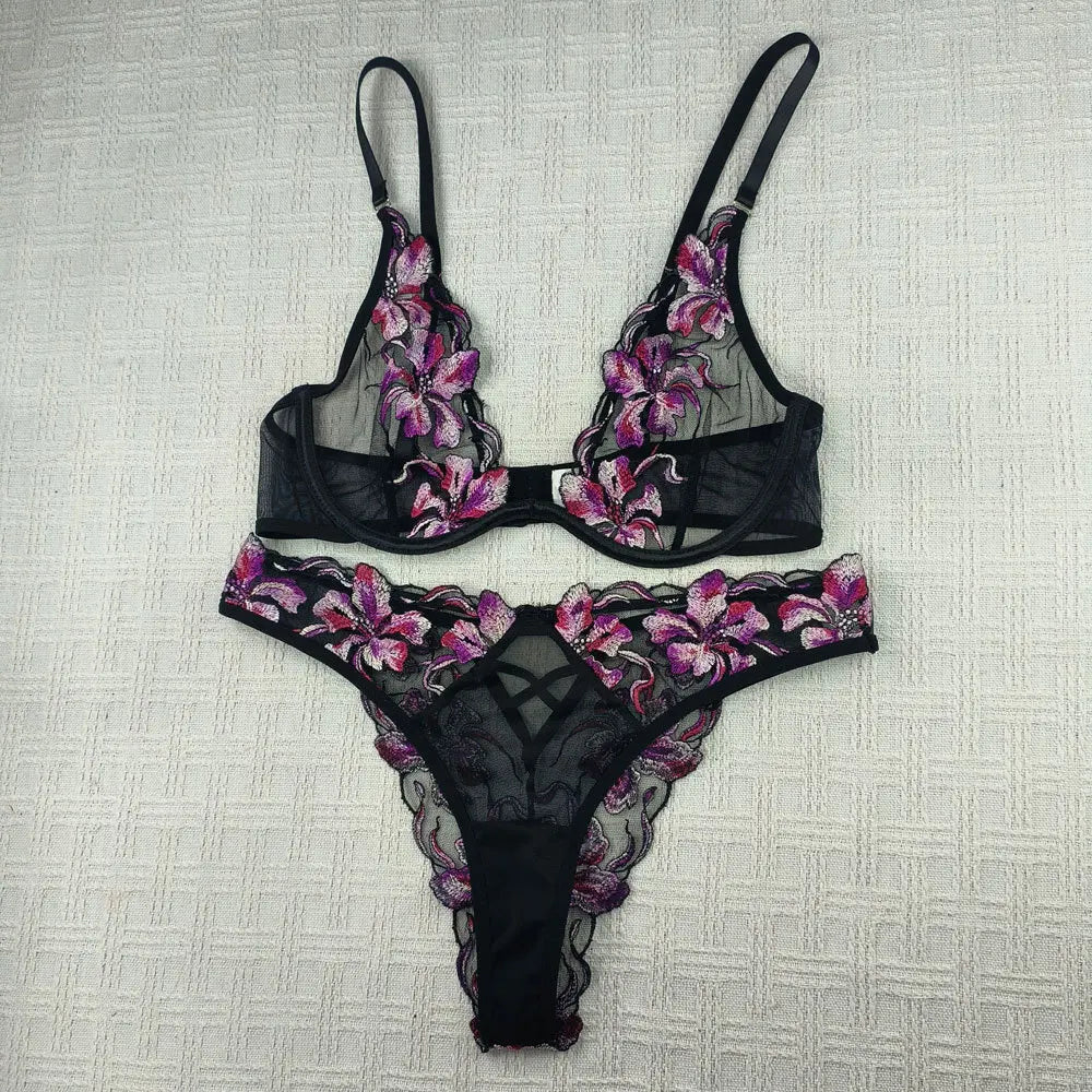 Toucheart Erotic Lingerie Pure Lust Style Black and Purple Embroidered Lace Lingerie Set Mesh See-through Elegant Bra