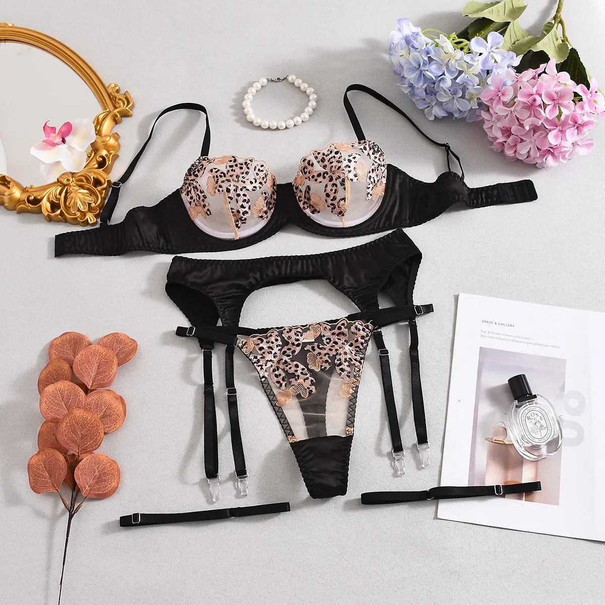 Toucheart Erotic Lingerie Satin Contrast Color Mesh Embroidery Floral See-through Puredesire Delicate Bra Set