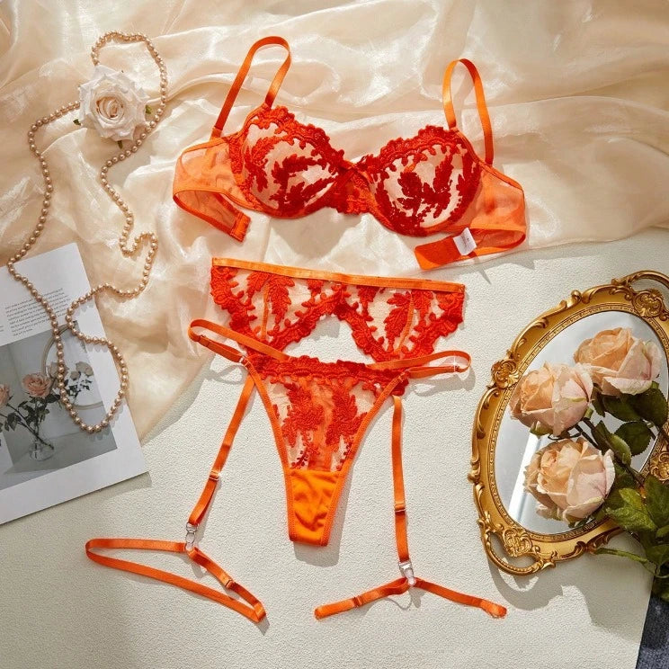 Toucheart Erotic  Lingerie Three Point Type See-through Lace Embroidery Pure Desire Slim Underwear Set