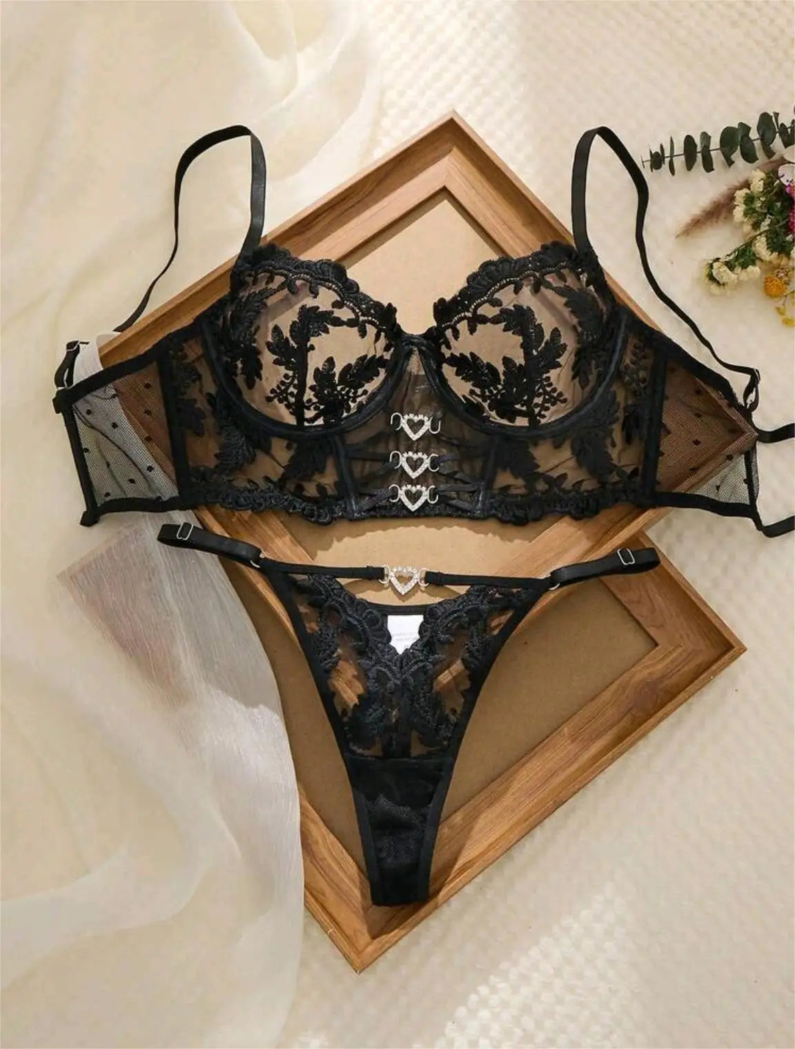 Toucheart Erotic Lingerie Ultra-thin Cup Lace Embroidery See-through Bra Set Pure Lust Underwear Two-piece Set