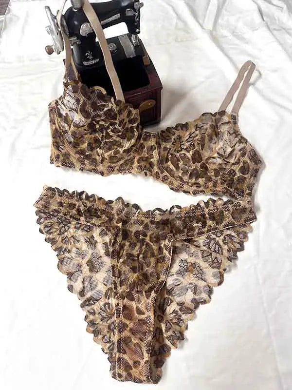 Toucheart Erotic Lingerie Lace Leopard Print Body Shaping Push-up Luxurious Intimate Bra Large Size Thin Set