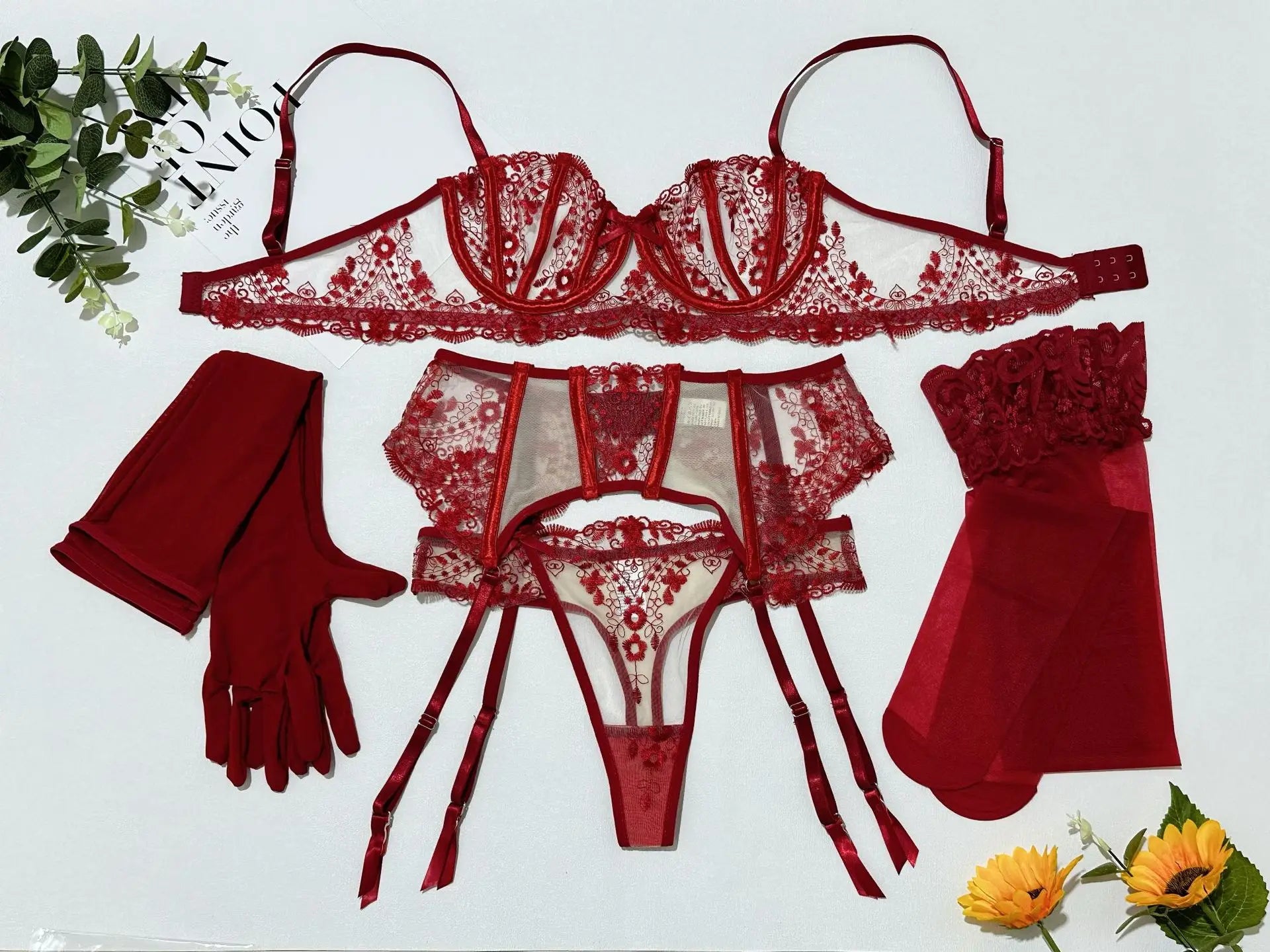 Toucheart Erotic Lingerie with Gloves Floral Embroidery See-through Lace Bodyshaping Pure Desire DelicateUnderwear