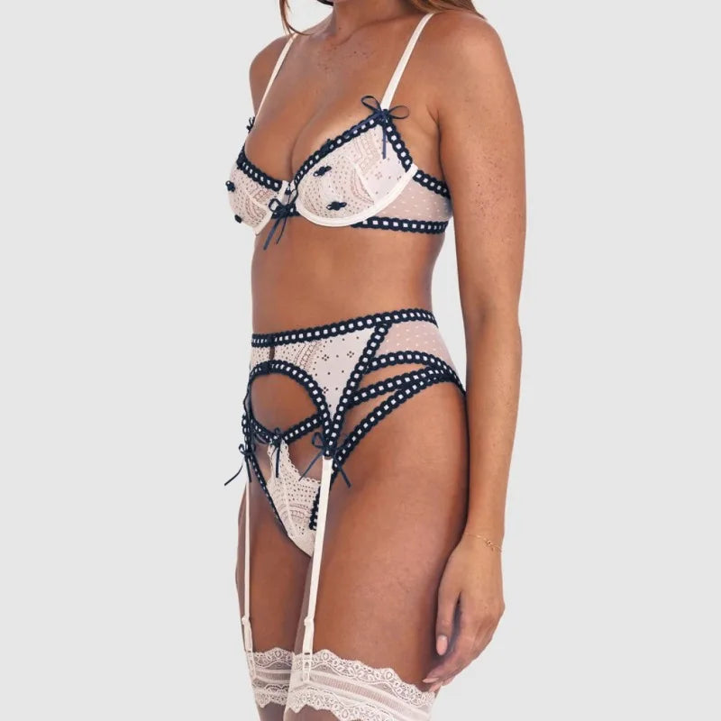 Toucheart Erotic LingerieThree-dimensional Rose Decoration See-through Mesh Body Shaping Pure Desire Delicate Split Kit