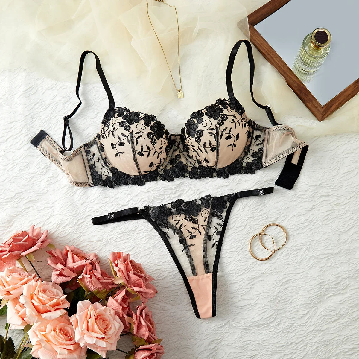 Toucheart Erotic Underwear Mesh See-through Embroidery Vine Thin Model Intimate Premium Bra Set