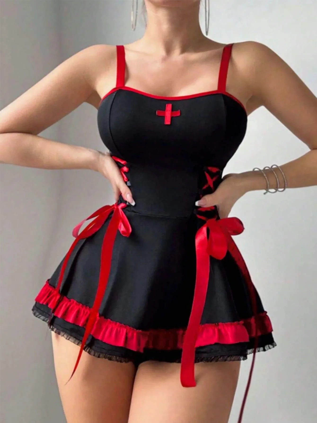 Toucheart Halloween Nurse Cosplay Uniform Slim Plunge Contrast Color Erotic Girls Uniform Set