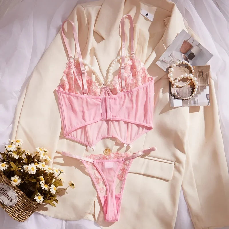 Toucheart Lace Floral Embroidery Underwear Fun Suit Pearl Chain Splicing Thin Mesh See-Through Lingerie Set