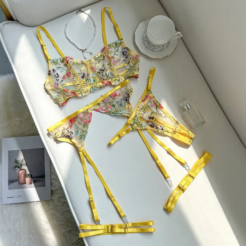 Toucheart Lace Floral Lingerie Panty Garters Contrast Color Backless See-through Erotic Set