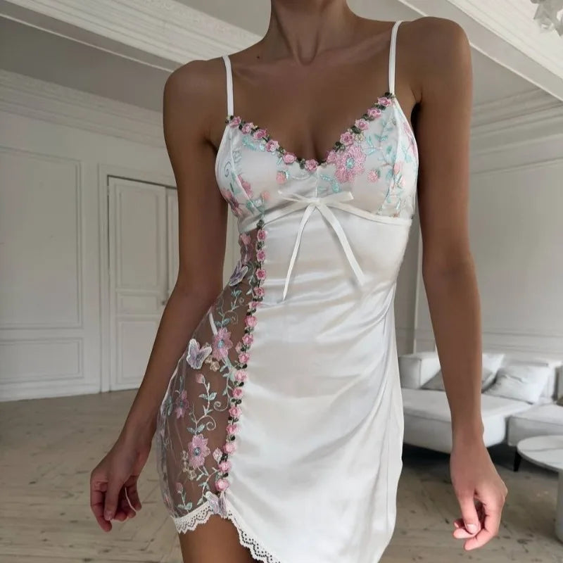 Toucheart Lace Floral Sleeping Skirt Thong2PCS Slim Embroidery See-through Romantic Cute Bodycon Dress Mesh Set