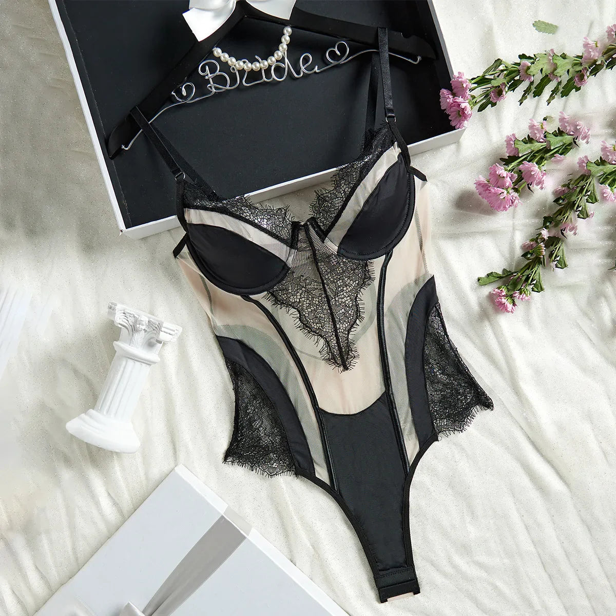 Toucheart Lace Babydoll Bodysuit Backless Plunge Knitting Babydoll Bodysuit Set