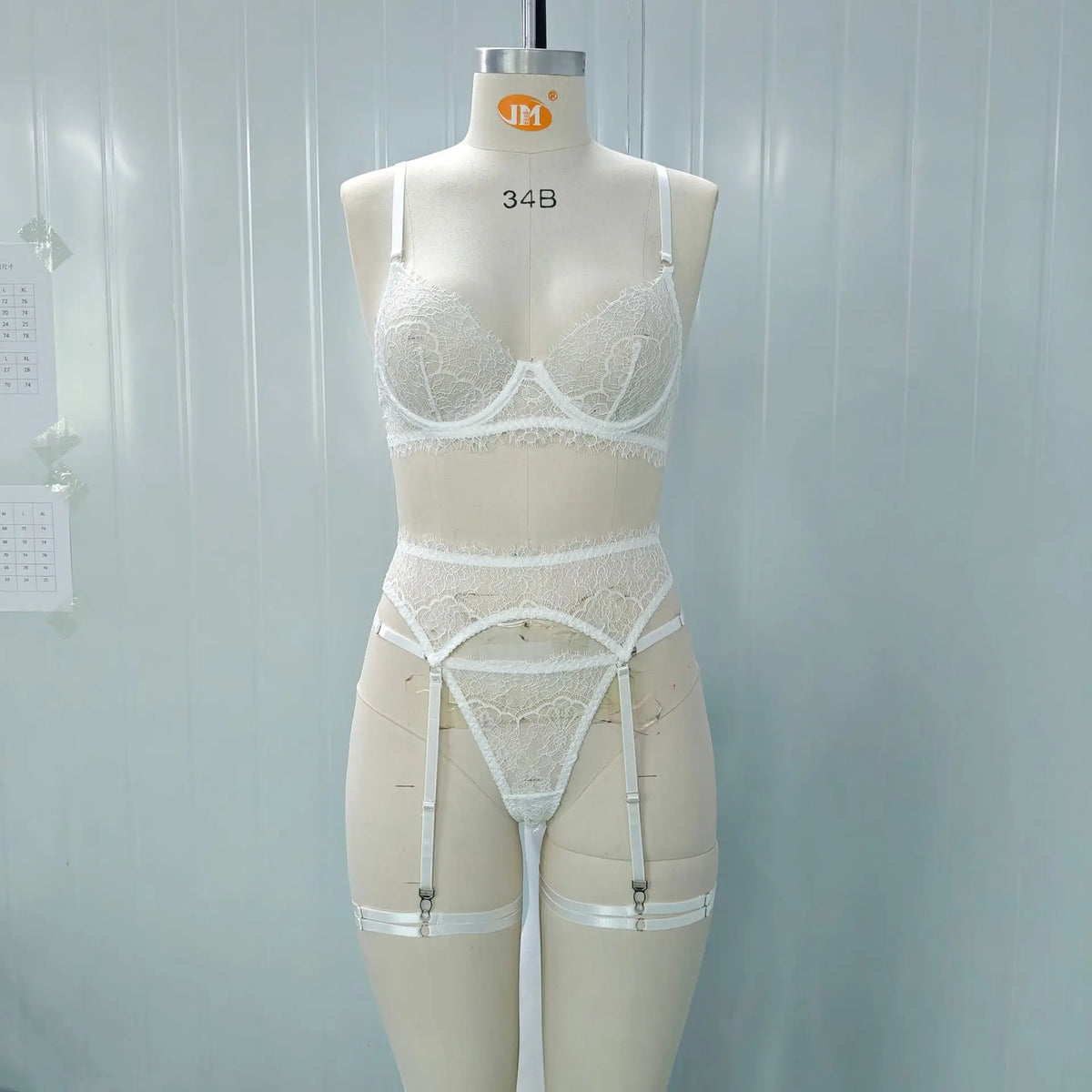 Toucheart Lace Lingerie Panty Garters See-through Slim Exposed Navel Erotic Set