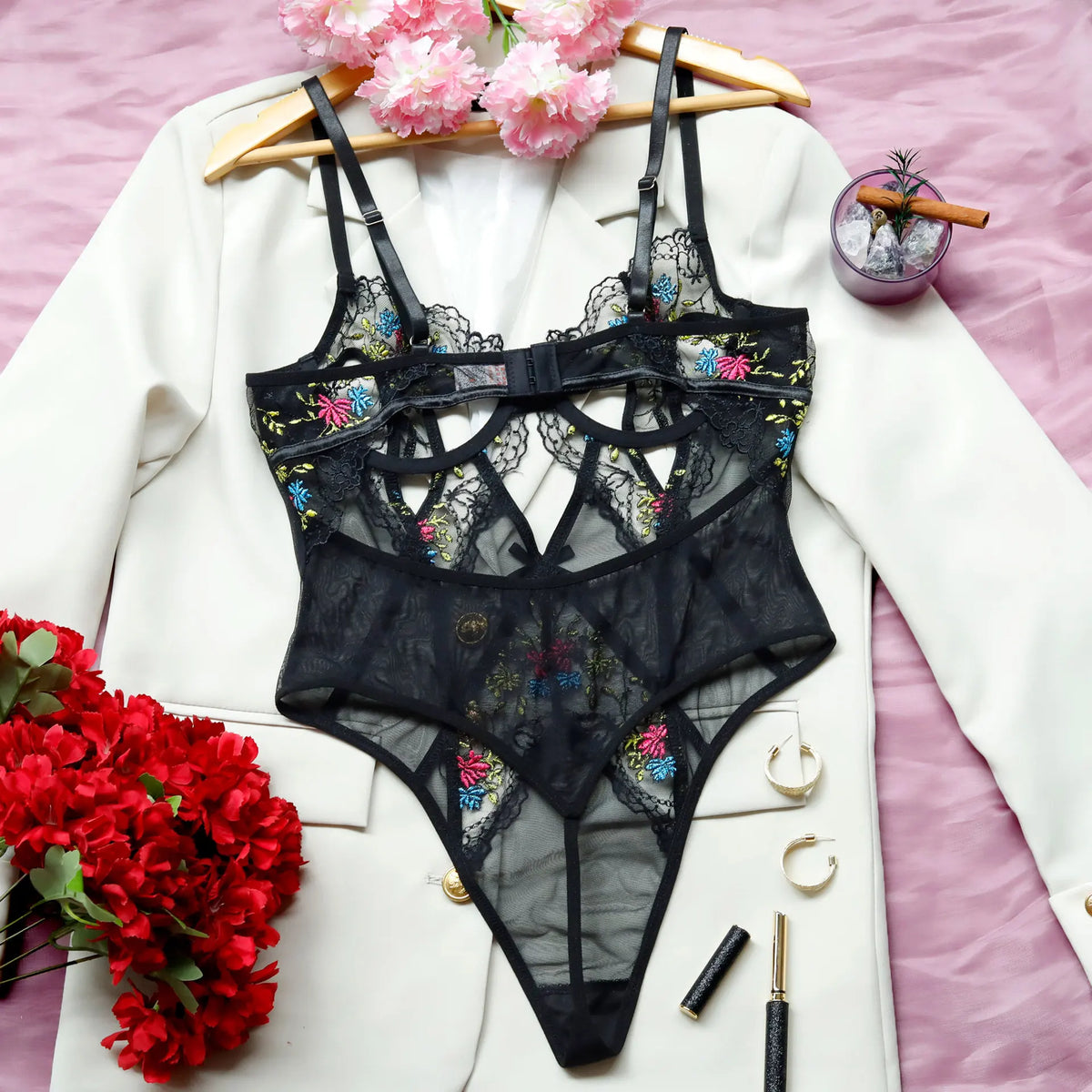 Toucheart Bodysuit Embroidery Floral Bow Knot Lace See-through Bodysuit Set