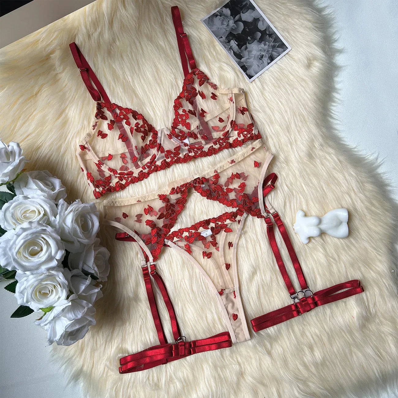 Toucheart Underwear Panty Garters See-through Lace Embroidery Erotic SeductiveLingerie Set