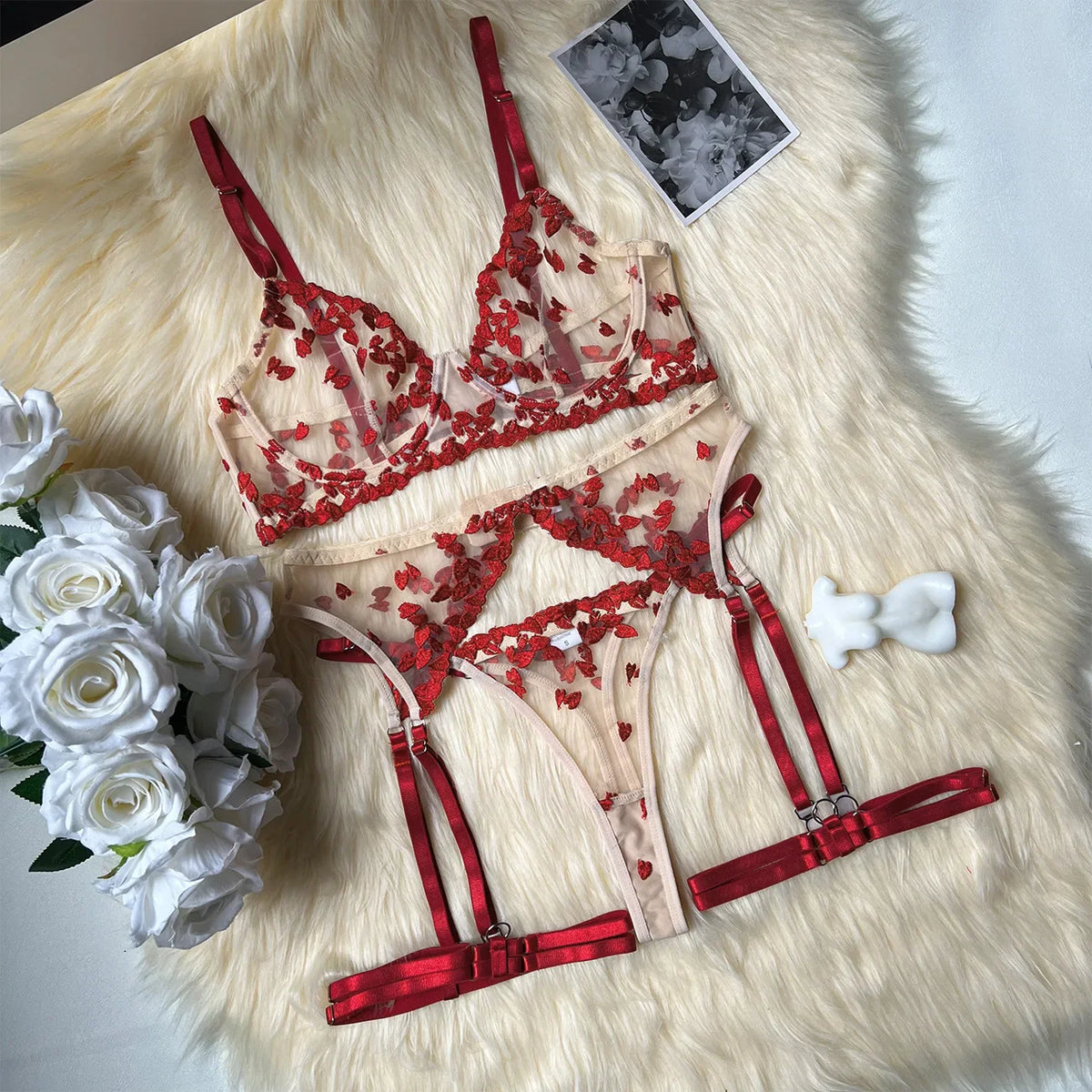 Toucheart Underwear Panty Garters See-through Lace Embroidery Erotic SeductiveLingerie Set