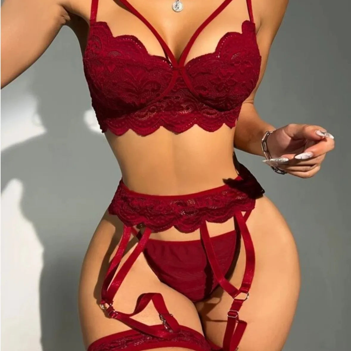 Toucheart Lace Lingerie Panty Garters 3PCS See-through Slim Backless Erotic Romantic Intimate Underwear Set