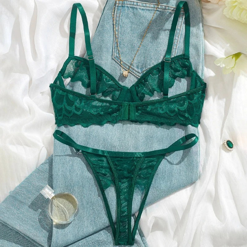 Toucheart Lace Lingerie Suit Lace Mesh Breast Revealing Lingerie Two-piece Fun Underwear