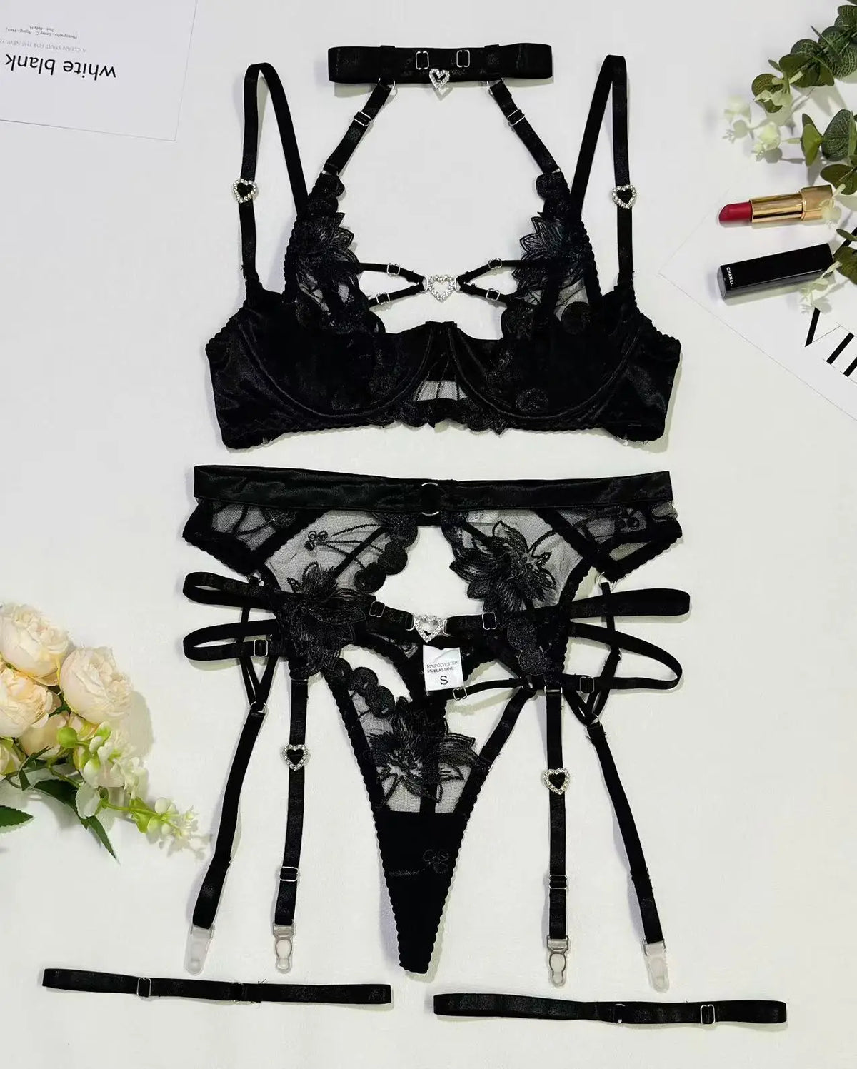 Toucheart Lingerie Halter Love Split Kit Hollowout Bandage Exposed Navel Erotic Adult Suit