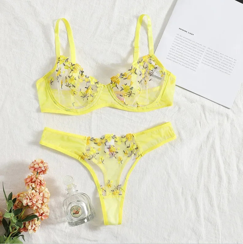 Toucheart Lingerie Lace Suit Thong Mesh See-through Embroidery Adult Female Floral Print Underwear