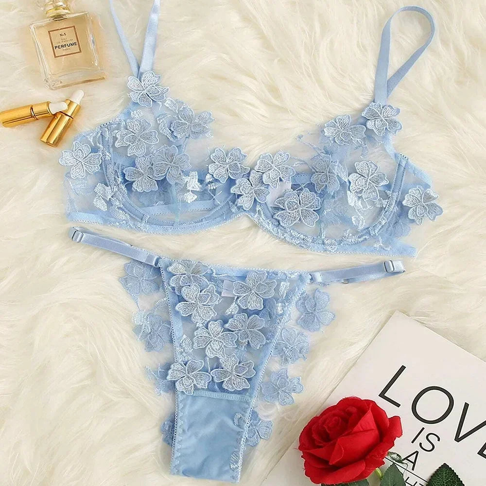 Toucheart Lingerie Set Transparent Feminine Sweet Mesh Embroidered Lace Bra Flower Applique Transparent Lingerie Kit