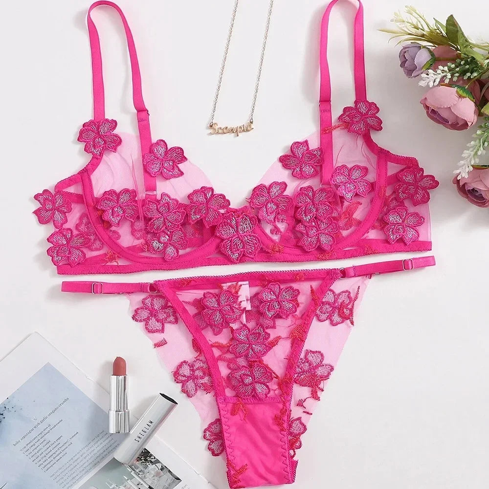 Toucheart Lingerie Set Transparent Feminine Sweet Mesh Embroidered Lace Bra Flower Applique Transparent Lingerie Kit