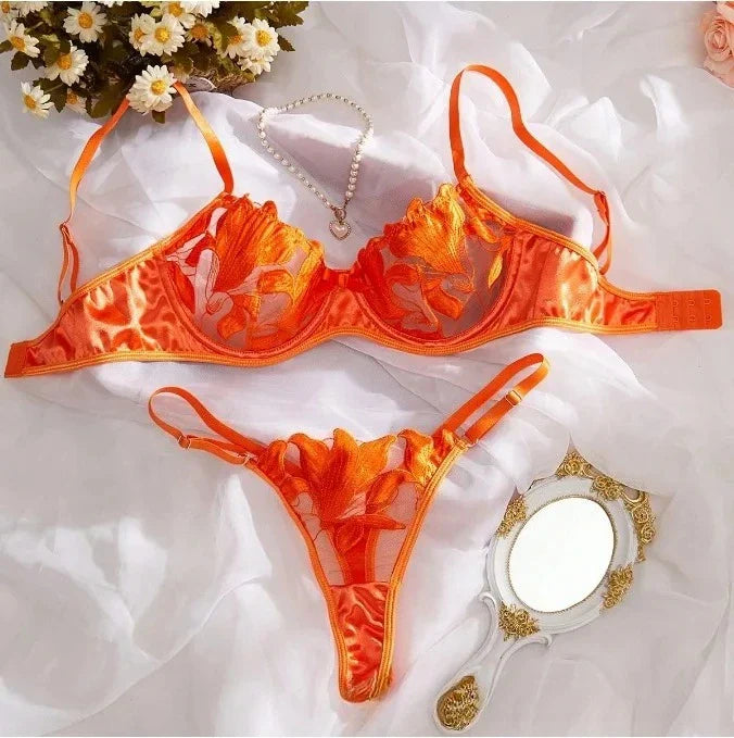 Toucheart Lingerie Lace Transparent Underwear  Embroidery Brief Set Bra Kit Push Up Breves Sets Thin Erotic Bras