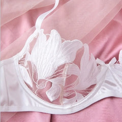 Toucheart Lingerie Lace Transparent Underwear  Embroidery Brief Set Bra Kit Push Up Breves Sets Thin Erotic Bras
