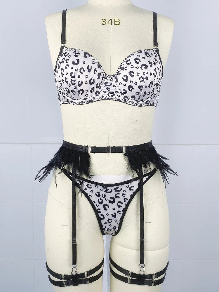 Toucheart Lingerie Leopard Print Steel Bra with Feather Waist Seal and Lingerie Set